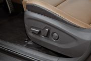 北京现代-途胜-1.6T 四驱 双离合旗舰型