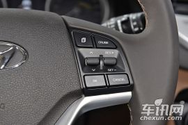 北京现代-途胜-1.6T 四驱 双离合旗舰型