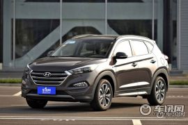 北京现代-途胜-1.6T 四驱 双离合旗舰型