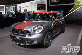 MINI-MINI COUNTRYMAN