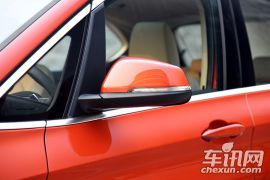 华晨宝马-宝马2系旅行车-220i 豪华设计套装