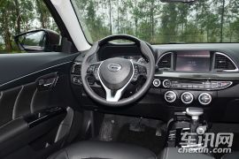 广汽乘用车-传祺GA6-235T 自动尊贵版  ￥16.38