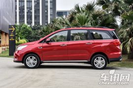 北汽银翔-北汽幻速H3F-1.5L 豪华型 7座