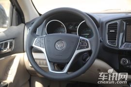 福田汽车-萨瓦纳-2.8T 四驱柴油尊享版5座