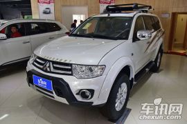 广汽三菱-帕杰罗·劲畅-3.0L 自动四驱旗舰版