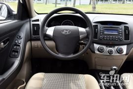 北京现代-悦动-1.6L 手动家悦版