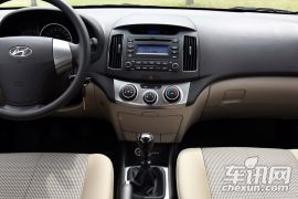 北京现代-悦动-1.6L 手动家悦版