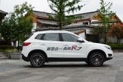 一汽吉林-森雅R7-1.6L 尊贵型