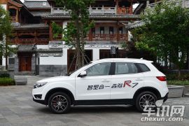 一汽吉林-森雅R7-1.6L 尊贵型