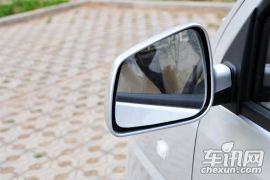 上汽通用五菱-五菱荣光V