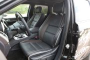 Jeep-大切诺基-3.6L 豪华导航版