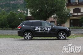Jeep-大切诺基-3.6L 豪华导航版