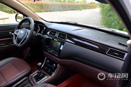 重庆力帆-迈威-1.5L 手动精英型