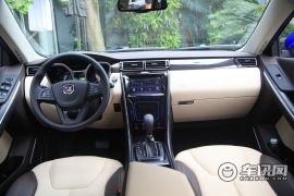 江铃汽车-驭胜S330-1.5T 自动两驱旗舰版