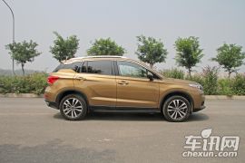 广汽乘用车-传祺GS4-235T 手动豪华版