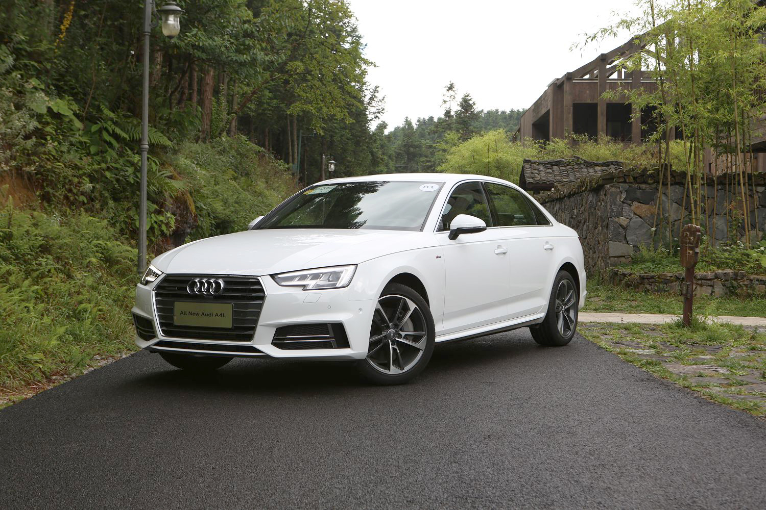 car_default_2F9486409D854FE2CE489C2516A2CD96.JPG