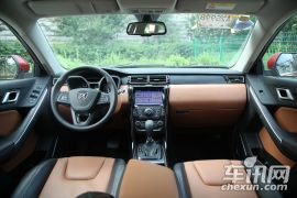 江铃汽车-驭胜S330-1.5T 自动两驱尊贵版