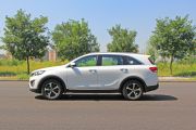 起亚-全新索兰托L-2.4L 汽油4WD定制版 7座 国V