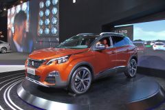 东风标致-标致4008