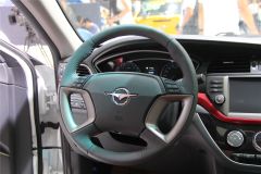 海马郑州-海马M6