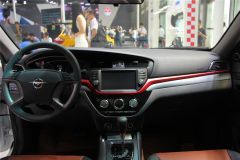 海马郑州-海马M6