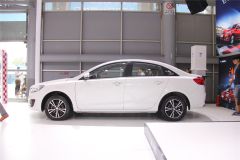 海马郑州-海马M6