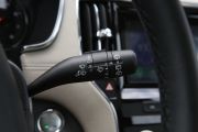 上汽集团-荣威RX5-20T 两驱自动旗舰版