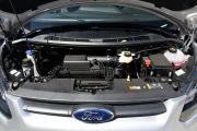 江铃汽车-全顺-2.0T柴油Kombi短轴低顶