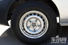 江铃汽车-全顺-2.0T柴油Kombi短轴低顶