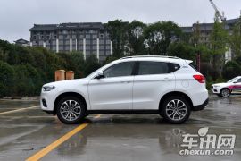 长城汽车-哈弗H2-蓝标 1.5T 自动两驱尊贵型