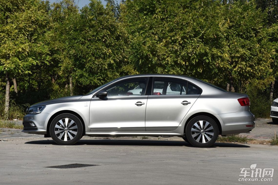 car_1140_0_2CA0B5C4F1D62DC6754CDC62F52696F7.jpg
