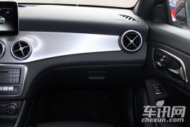 奔驰-奔驰CLA级-改款 CLA 260 4MATIC