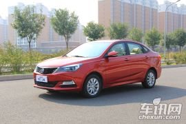 长安汽车-悦翔V7-1.0T 手动劲驰新锐型