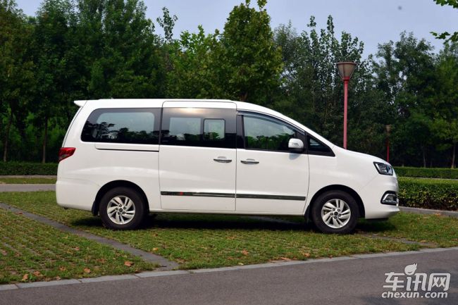 江淮M4钜惠新款 厂家直营店内走量报价最低