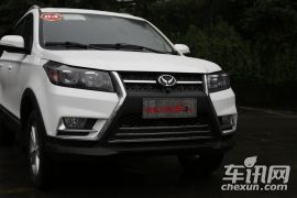 北汽银翔-幻速S3L-1.5L 手动尊贵型