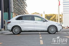 比亚迪戴姆勒-腾势-尊贵版