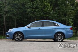 奇瑞汽车-艾瑞泽7e-1.6L e致享版