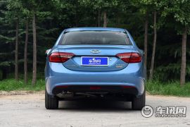 奇瑞汽车-艾瑞泽7e-1.6L e致享版