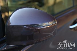 通用别克-别克GL8-28T 旗舰型