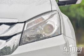 江西五十铃-五十铃mu-X-2.5T 四驱自动尊享型 7座