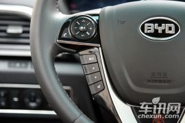 比亚迪-秦-EV300 尊贵型