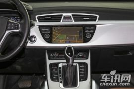 吉利汽车-博越-1.8TD 自动智尊型