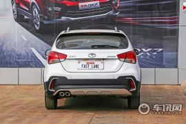 东南汽车-V6菱仕-CROSS 1.5L 手动智尊型