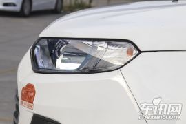 长安福特-翼搏-1.5L 自动风尚型