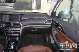 英菲尼迪-英菲尼迪QX30-1.6T 两驱时尚版