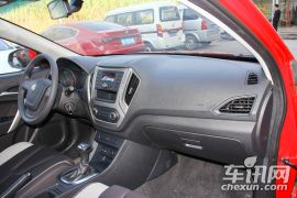 上汽集团-锐行-1.5L 自动风尚版