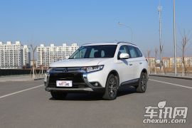 广汽三菱-欧蓝德-2.4L 四驱精英版 5座