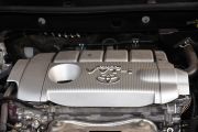 一汽丰田-RAV4荣放-荣放 2.5L 自动四驱尊贵版