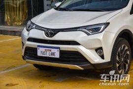 一汽丰田-RAV4荣放-荣放 2.5L 自动四驱尊贵版