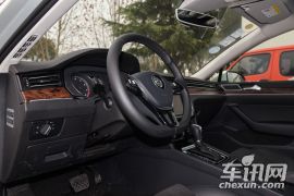 一汽-大众-迈腾-380TSI DSG 尊贵型